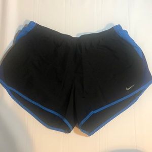 🌼2 for $25! Nike womens dry-fit running shorts